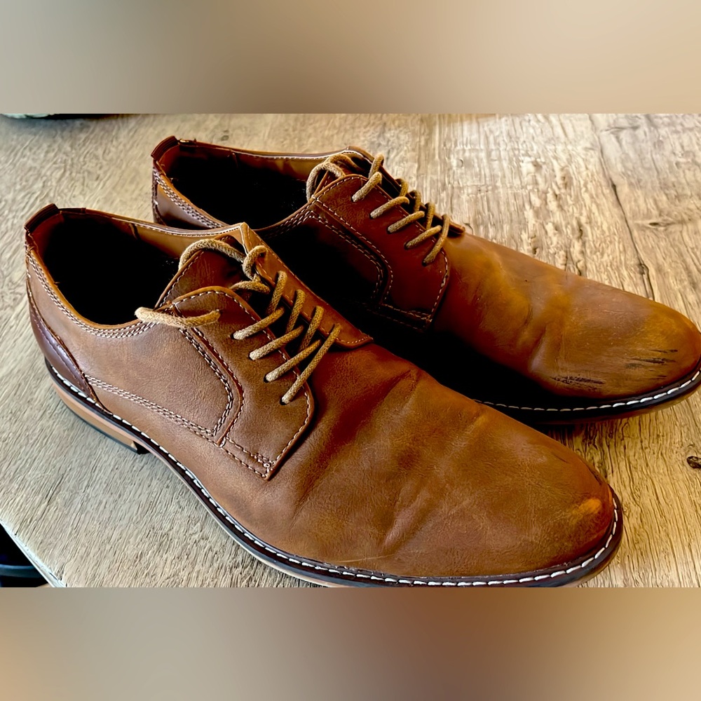 Steve Madden Leather Oxfords